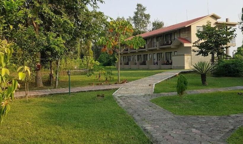 هتل Lumbini Buddha Garden Resort