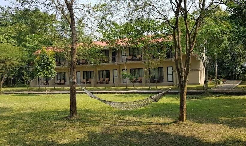 هتل Lumbini Buddha Garden Resort