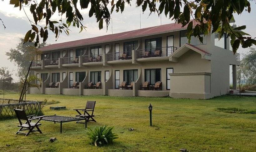 هتل Lumbini Buddha Garden Resort