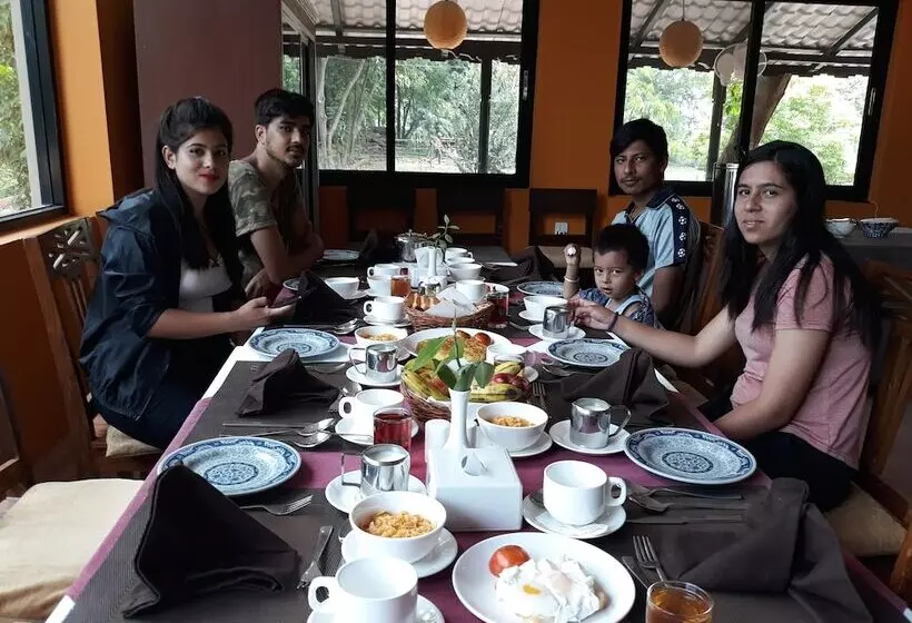 هتل Lumbini Buddha Garden Resort