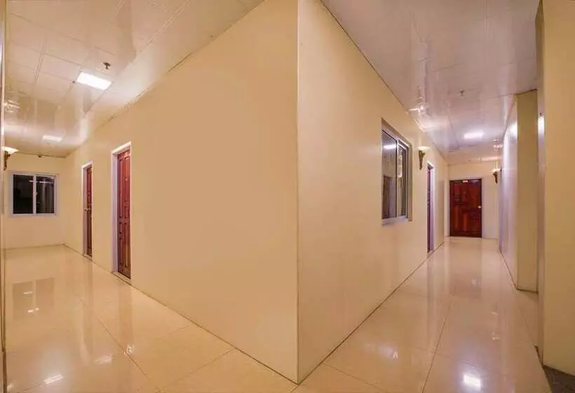 هتل Mega Star
