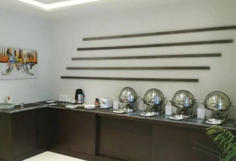 هتل One Super, Islamabad