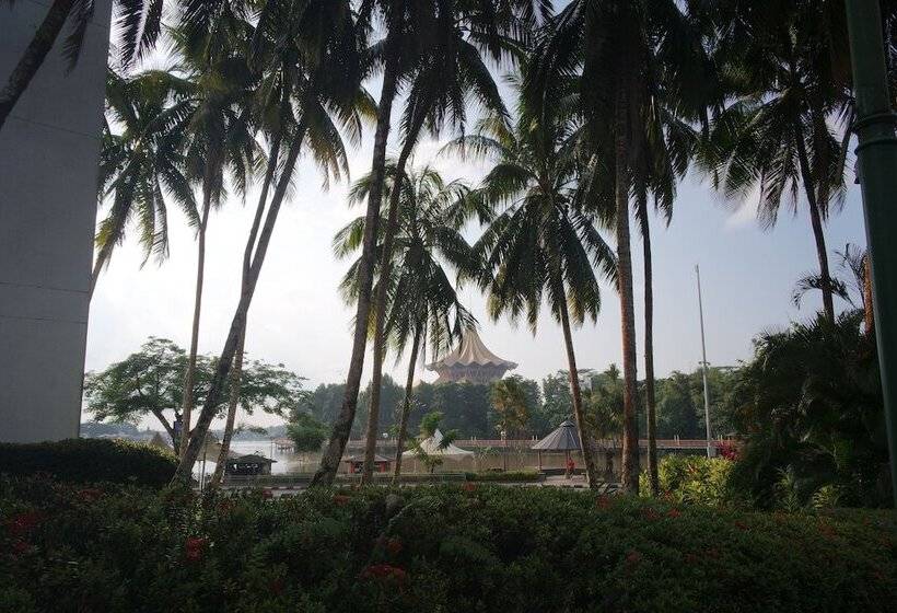 فندق Place2stay   Opposite Hilton