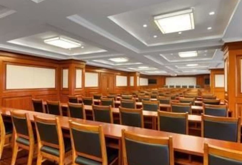 Hotel Ramada Shanghai Minhang