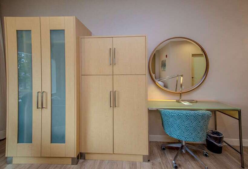 The Chandler At White Mountains, An Ascend Hotel Collection Membe