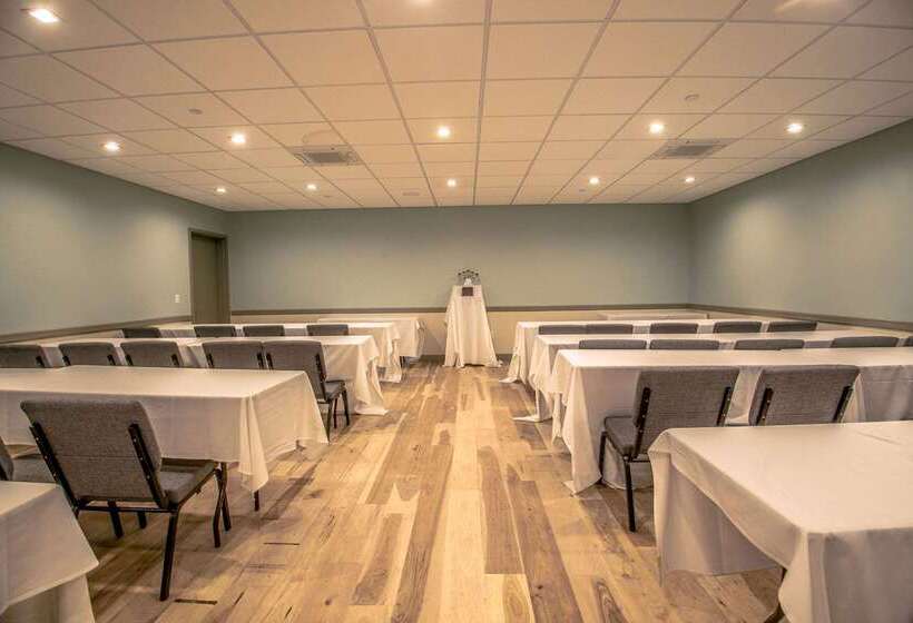 The Chandler At White Mountains, An Ascend Hotel Collection Membe