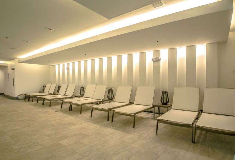 The Chandler At White Mountains, An Ascend Hotel Collection Membe