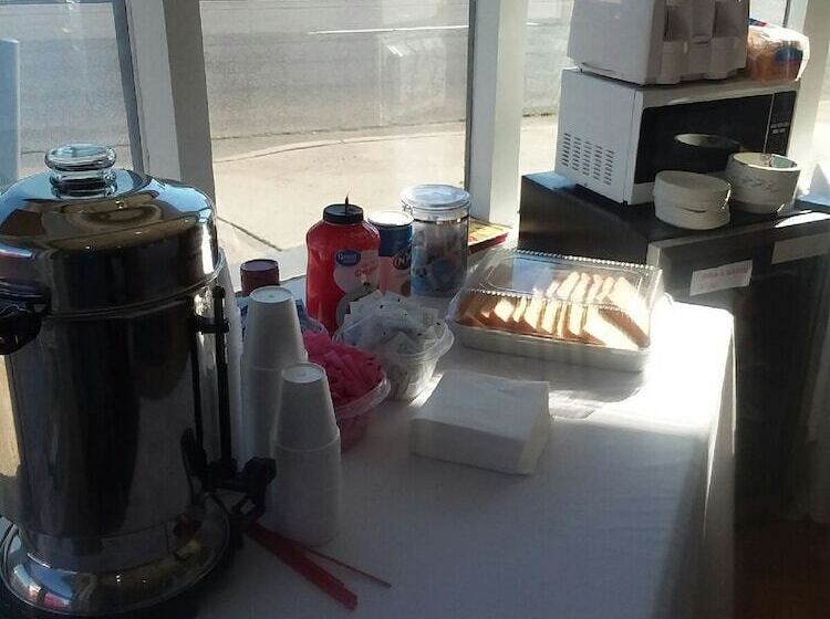 فندق على الطريق Sunset Inn