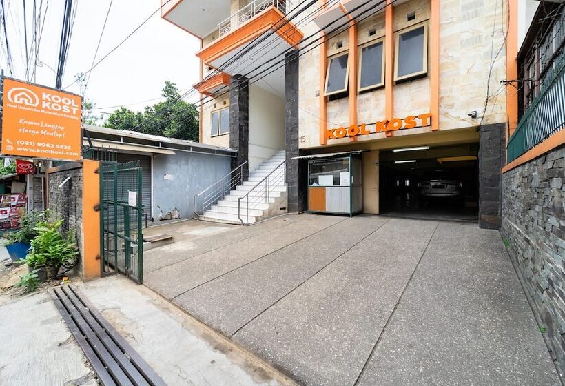 Pansiyon Koolkost Near Universitas Maranatha 2 Bandung