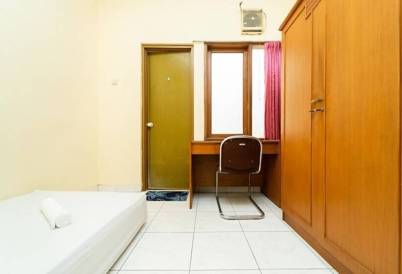 Pansiyon Koolkost Near Universitas Maranatha 2 Bandung