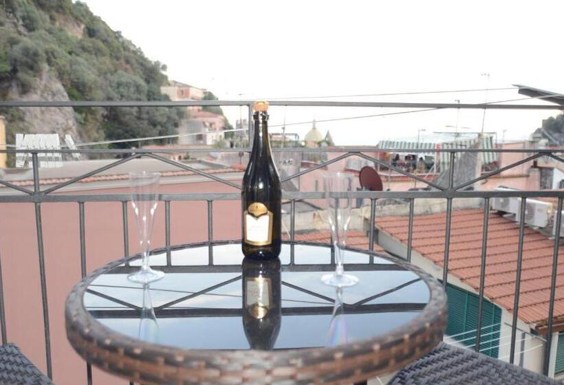 Majatalo La Rosa Dei Venti   Cetara