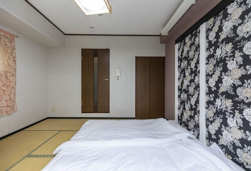 Pensió Ssk Osaka Naniwa