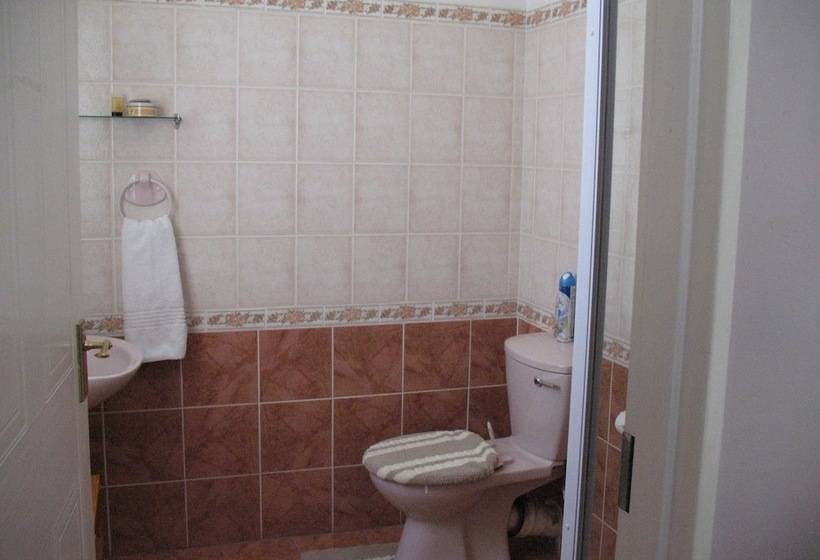 פנסיון Toverberg Guest Houses