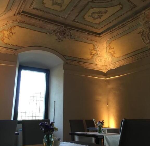 Podere Castel Merlo Resort