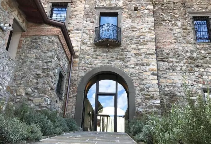 Podere Castel Merlo Resort