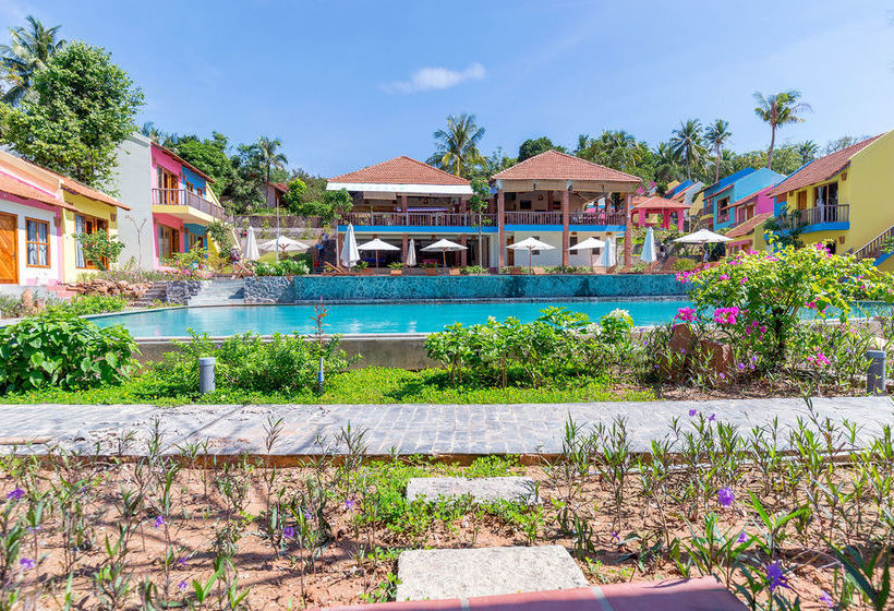 Hillside Village Resort