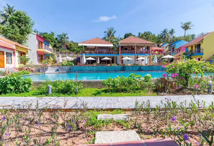 Hillside Village Resort