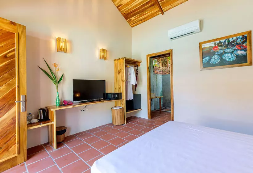 Hillside Village Resort