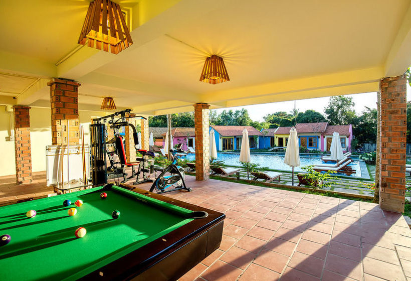 Hillside Village Resort