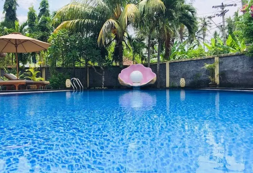 リゾートホテル Mutiara Bali
