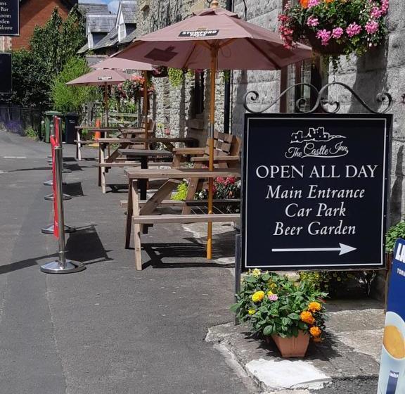 The Castle Inn
