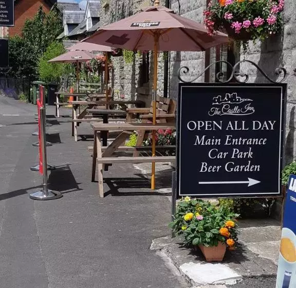 The Castle Inn
