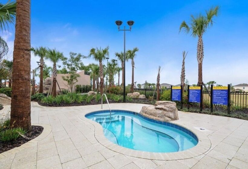 5 Bed Bliss At Solterra By Shine Villas 121