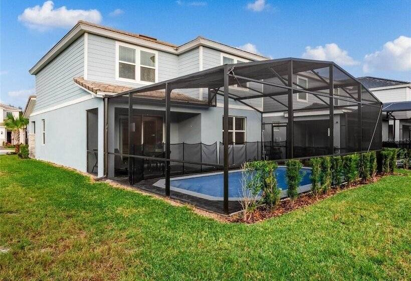 5 Bed Bliss At Solterra By Shine Villas 121