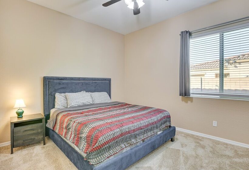 Arizona Home W/ Pool & Patio, Near Sports Stadiums