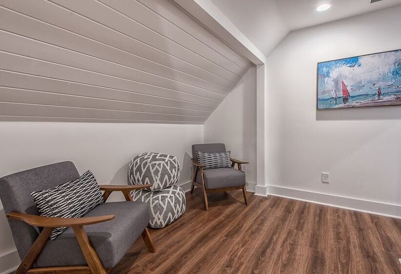 Azalea Retreat By Avantstay Sleeps 34 & Pool