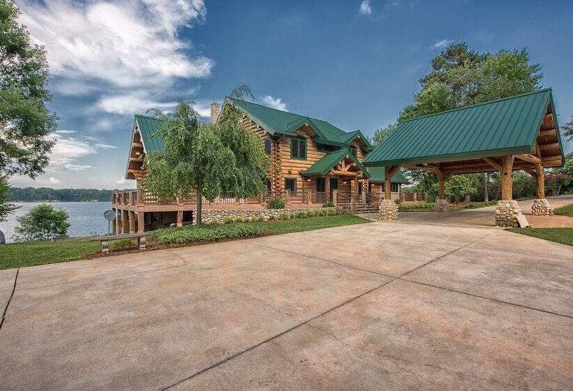 Azalea Retreat By Avantstay Sleeps 34 & Pool