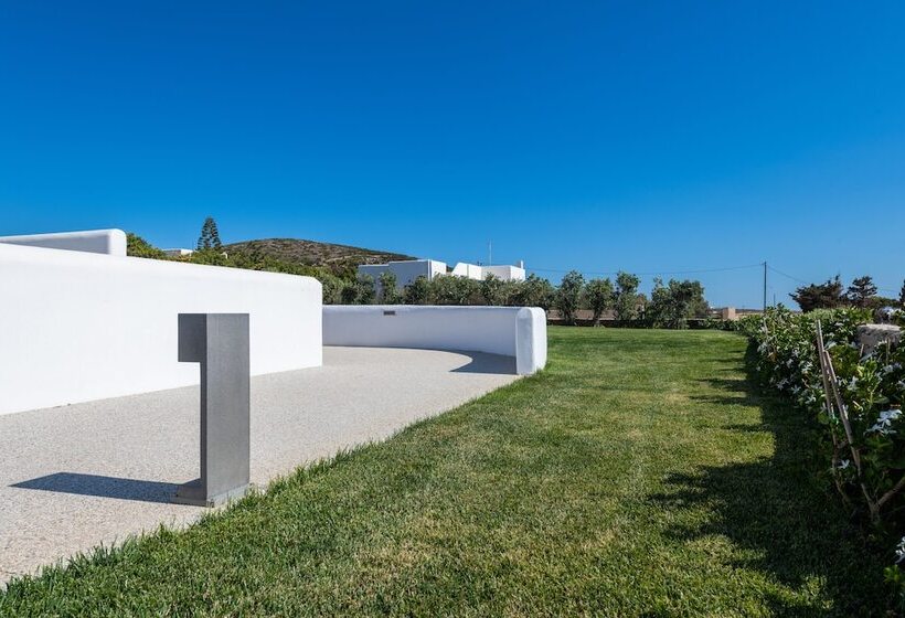 مبيت وإفطار Sersi Paros