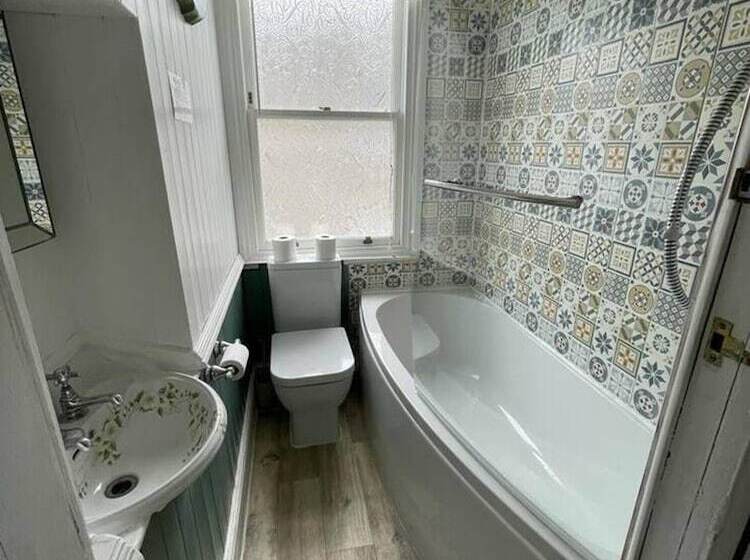 Bos Cres   A Fisherman S Cottage In St Ives Town