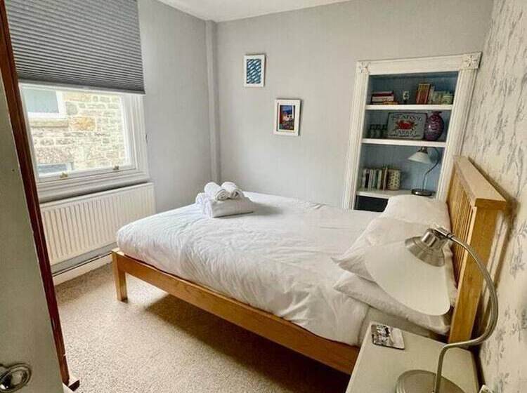 Bos Cres   A Fisherman S Cottage In St Ives Town