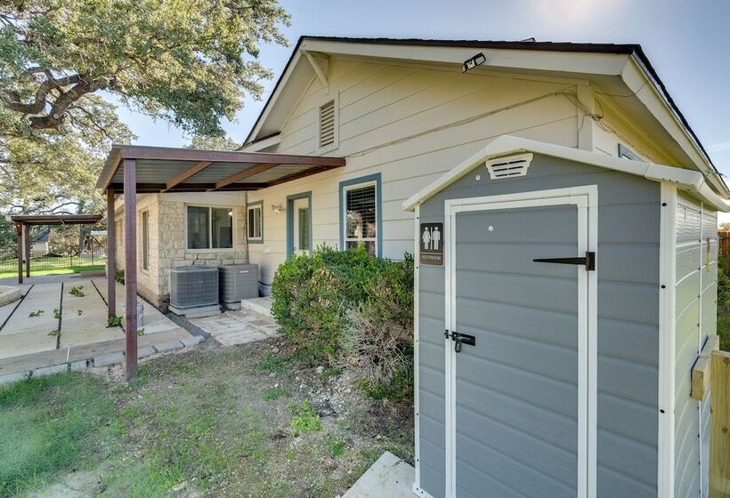 Cedar Park Home W/ Private Fenced In Pool!