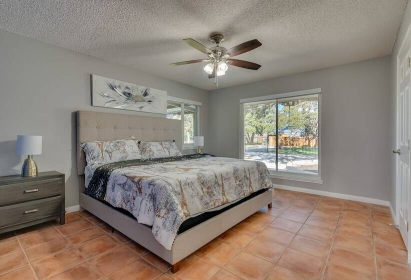 Cedar Park Home W/ Private Fenced In Pool!