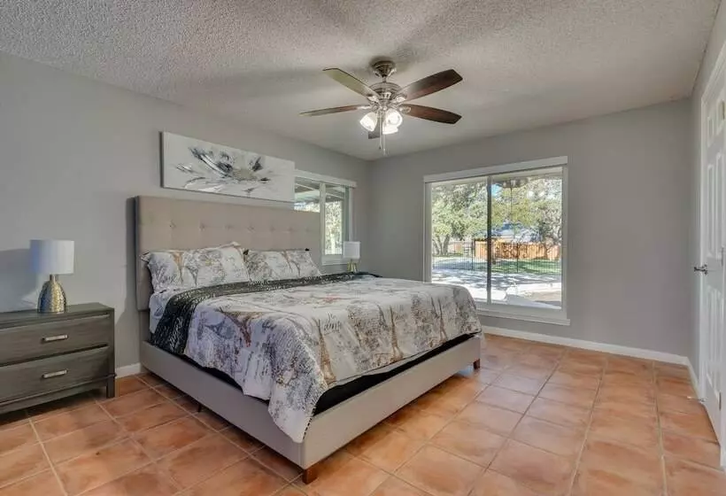 Cedar Park Home W/ Private Fenced In Pool!