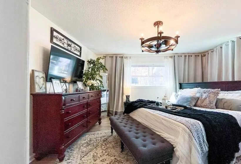 Charming Cottage W/ Hot Tub: 15 Mi To Chattanooga!