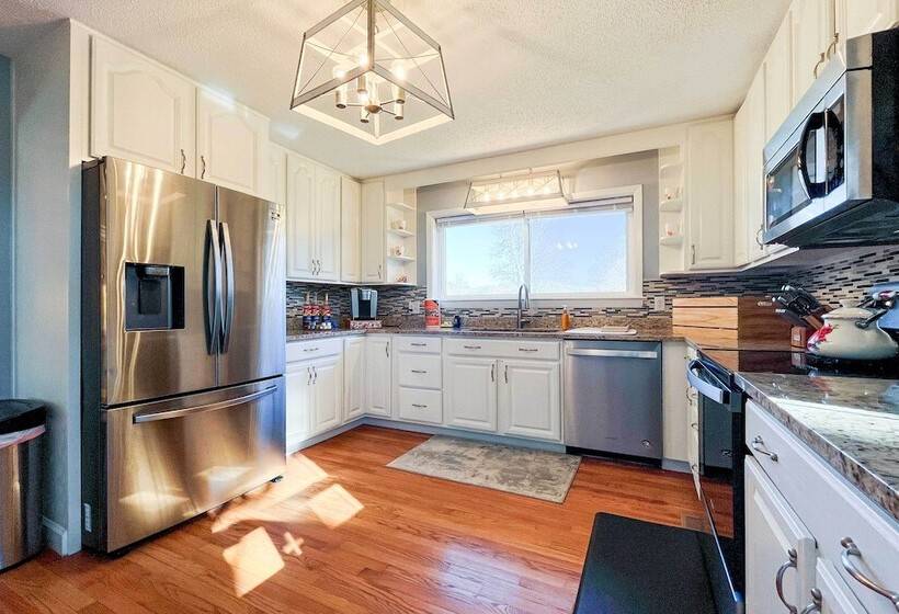 Charming Cottage W/ Hot Tub: 15 Mi To Chattanooga!