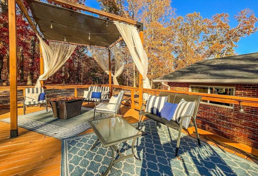 Charming Cottage W/ Hot Tub: 15 Mi To Chattanooga!