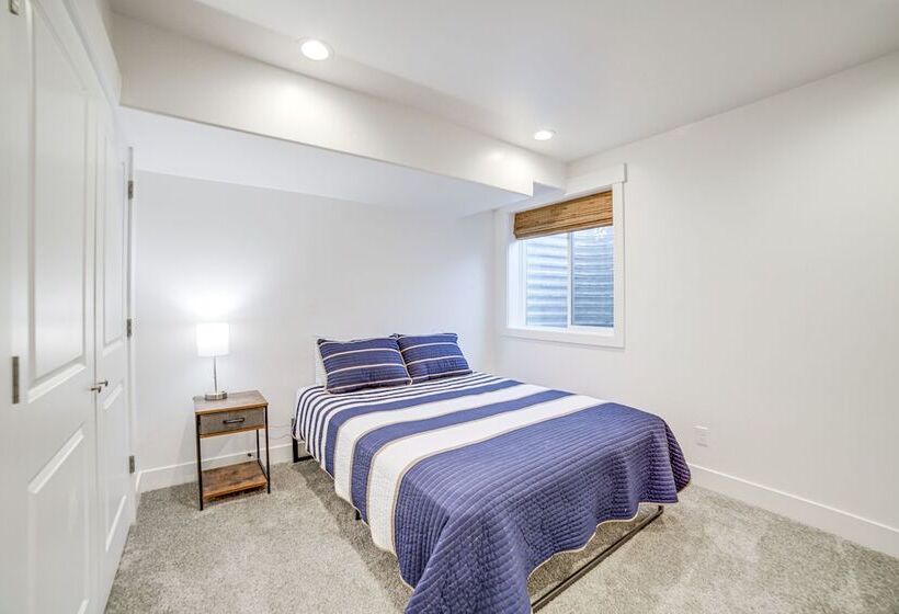 Charming Idaho Falls Home   5 Mi To Downtown!