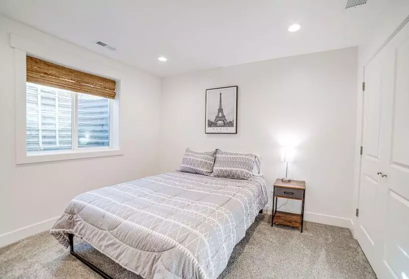 Charming Idaho Falls Home   5 Mi To Downtown!