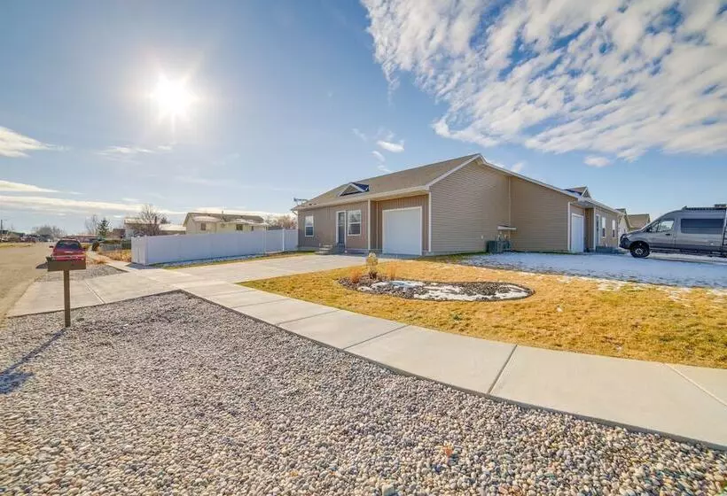 Charming Idaho Falls Home   5 Mi To Downtown!