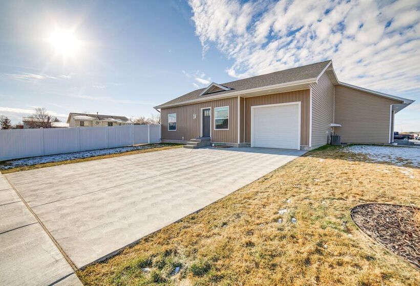 Charming Idaho Falls Home   5 Mi To Downtown!