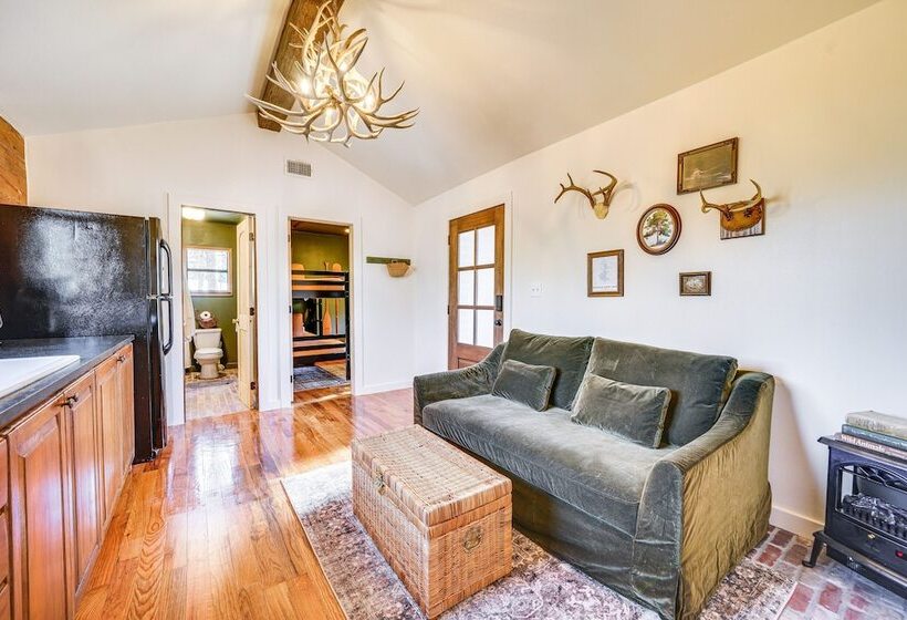 Cozy Broken Bow Cabin W/ Fire Pit, 5 Mi To Water!