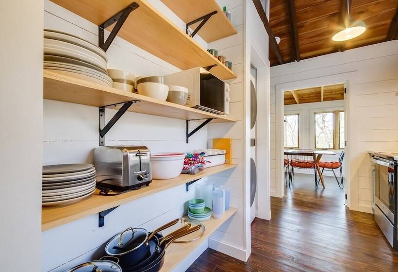 Cozy Steelville Retreat: River + Trail Access!