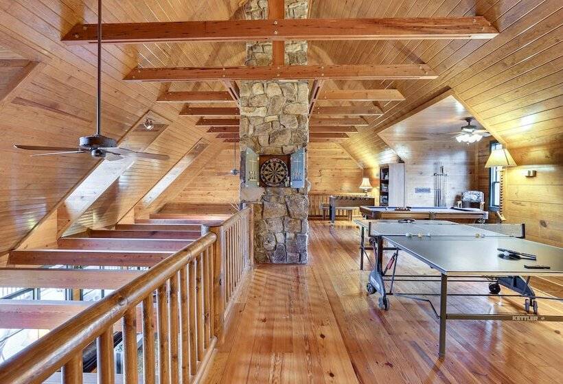 Lakefront Custom Built Mentone Home: Game Room!