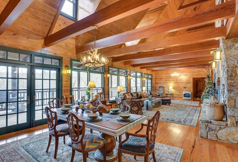 Lakefront Custom Built Mentone Home: Game Room!