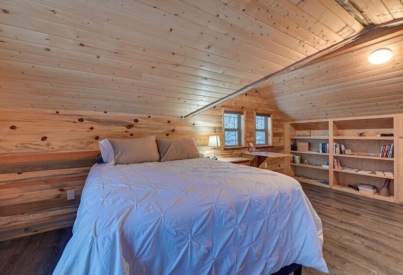 Custom Kasilof Cabin On 40 Private Acres
