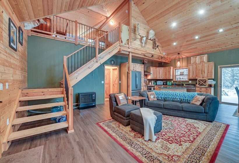 Custom Kasilof Cabin On 40 Private Acres